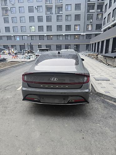 Hyundai: Hyundai Sonata: 2022 г., 2 л, Бензин, Седан — 1