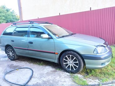 Toyota: Toyota Avensis: 2000 г., 1.8 л, Механика, Бензин, Универсал