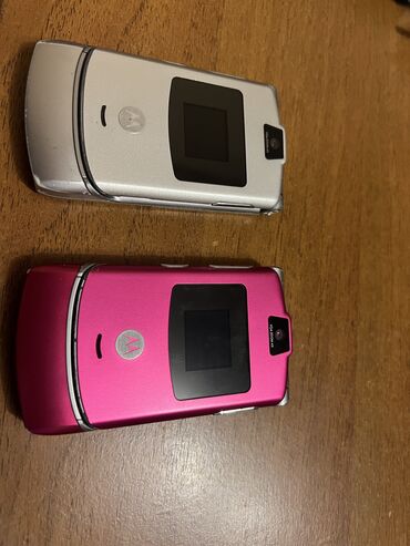 телефоны за 2000 сом: Motorola Razr V Mt887, Б/у, 1 SIM