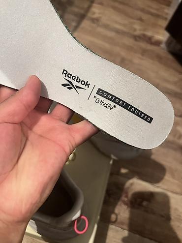 кросы: Кроссовки, 37, Reebok, Б/у, цвет - Белый — 3