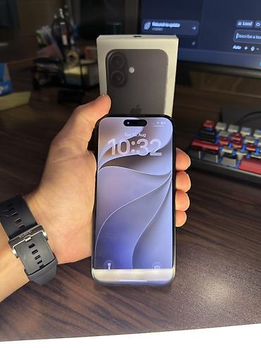 iphone (1 ci nəsil): IPhone 16, 128 GB, Qara, Simsiz şarj, Face ID, Barmaq izi — 2