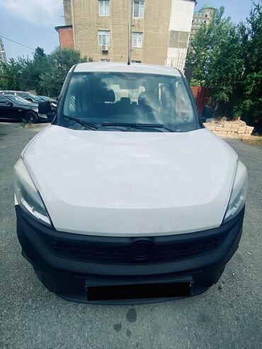 Fiat: Fiat Doblo: 1.4 l | 2016 il 160000 km Van/Minivan — 1