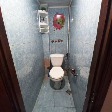 Uzunmüddətli kirayə mənzillər: Razində, 252 nömrəli məktəbin qarşısında, Access Bankın yanında, 5 — 9