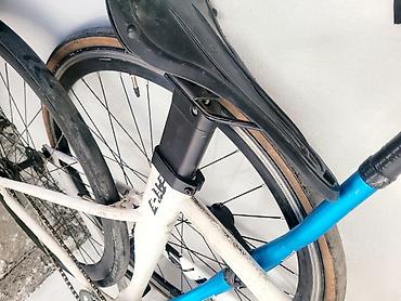 Городские велосипеды: Фикс-байк (fixed gear) — полностью рабочий. Лежит без дела. Могу — 5