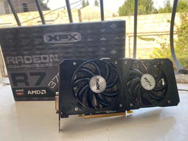 Материнские платы: XFX Radeon R7 370 qrafik kartı cox temiz islenib demek olarki tezedir