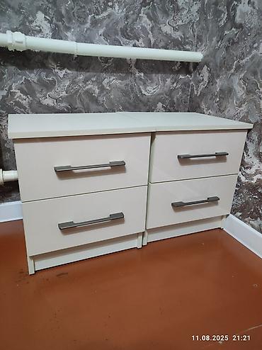 Спальные гарнитуры: Спальный гарнитур, Б/у, Тумба, Двуспальная кровать, Самовывоз — 9