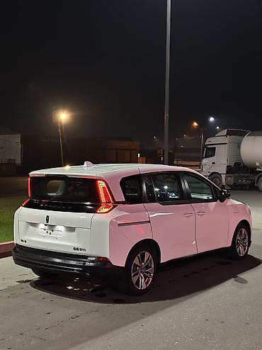 FAW: FAW Besturn B50: 2023 г., 0.1 л, Автомат, Электромобиль, Минивэн — 6