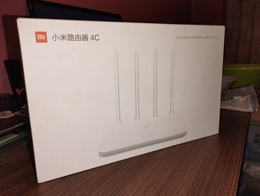 router modem: "Xiaomi Mi Router 4C" Əla vəziyyətdə 👍
35 azn-ə alınıb, 25 satıram