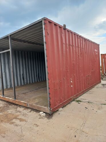 контейнеры маленькие: Длина-6м ширина-4.80м высота-2.90м 
Находится в городе Балыкчы