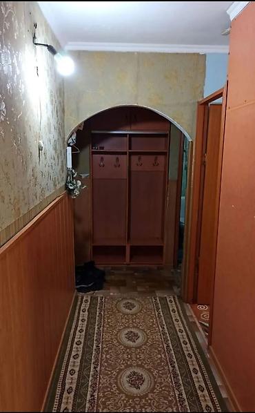 osh city: 2 комнаты, 43 м², 104 серия, 2 этаж — 6