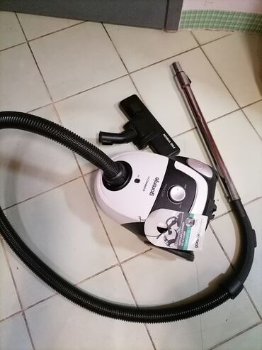 Klasični usisivači: Usisivač GORENJE Odličan na kesu platnenu kao nov je 1400 w vuče kao — 4