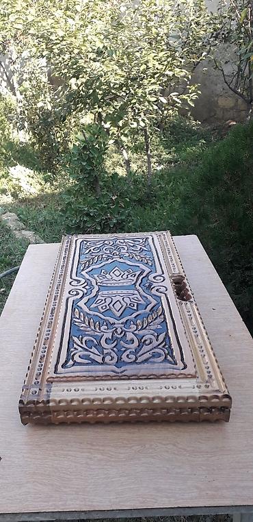 Nərdlər: Nərdlər əl işidi 45 manata satilir
Nərdlərin ucuz qiymətə satışı — 9
