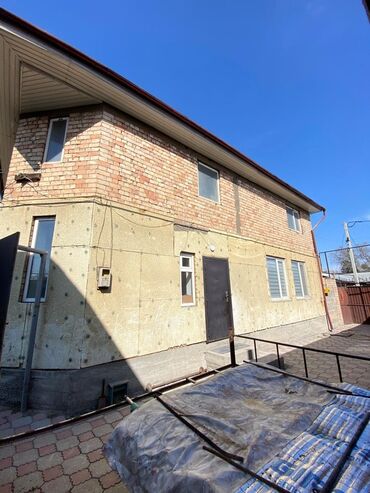 пишпек дом продаю: Дом, 150 м², 5 комнат, Собственник, Косметический ремонт