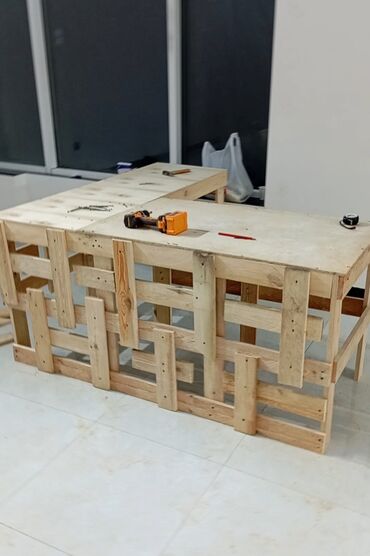 Digər mağaza avadanlığı: 11 ədəd vitrindi işləyə bilmədiyim üçün satilir təzə yigilib əlavə 1 — 11