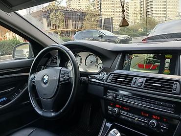 BMW: BMW 528i xDrive sedan - Kuzov: F10, boz rəng, 4 qapı, ikili egzoz — 1