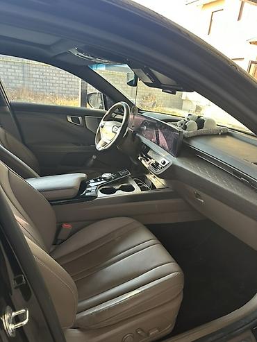 bmw v8: Kia K8: 2021 г., 1.6 л, Автомат, Гибрид, Седан — 4