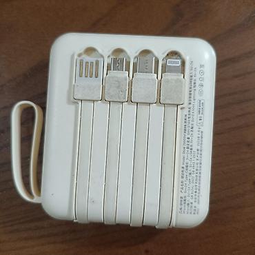 usb sata: Внешний аккумулятор (power bank) с встроенными кабелями и фонариком — 2