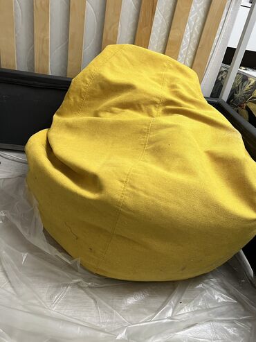 Другая мебель: Пуфик желтый в хорошем состоянии Покупали за 2500 отдам за 500