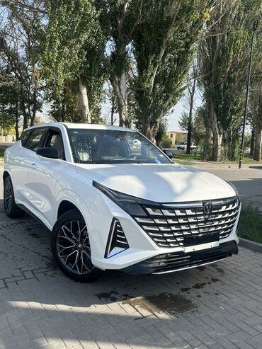 электро мото: Changan : 2024 г., Кроссовер