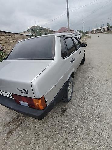 evakuator satışı: VAZ (LADA) 21099: 1.5 l | 2004 il 330182 km Sedan — 2