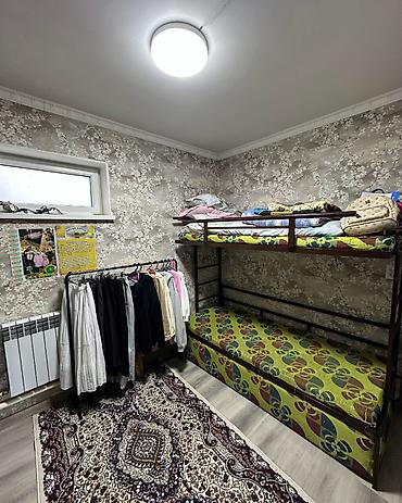 куплю поле: ✨ Продаётся дом в с. Сокулук ✨ 🏡 Характеристики: • Участок - 4 сотки — 5