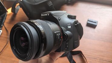 sony hdr ax 2000: Sony A58. 20 пиксельная мощная камера. Камера в идеальном состоянии