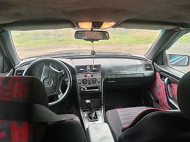 belarus 80 mtz: Mercedes-Benz C-Class: 1.8 l | 1996 il Sedan — 5