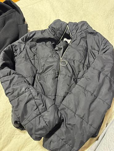 Dəstlər, kostyumlar: Coxsu amerikadan alinib . Hamsi cox yaxwi veziyyetdedir. Her biri 1. 2 — 27