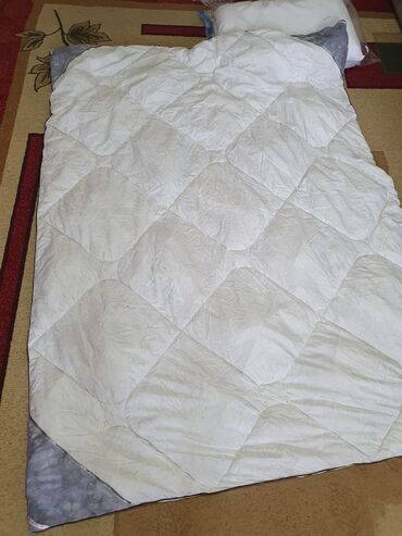 постельное белье производство киргизия: Одеяло
Производство: Китай 
Размер: 150х200