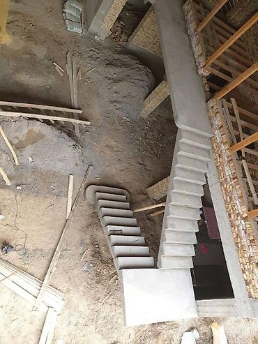 Бетонные лестницы: Бетонная лестница Для дома, Форма лестницы: Много-маршевая — 4