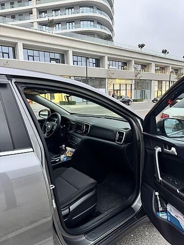 kia sportage: Kia Sportage: 2.4 l | 2019 il Krossover — 6