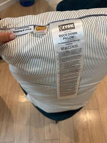 kefal baligi: Подушка Jysk Falketind с натуральным наполнителем (50% утиный пух / — 3