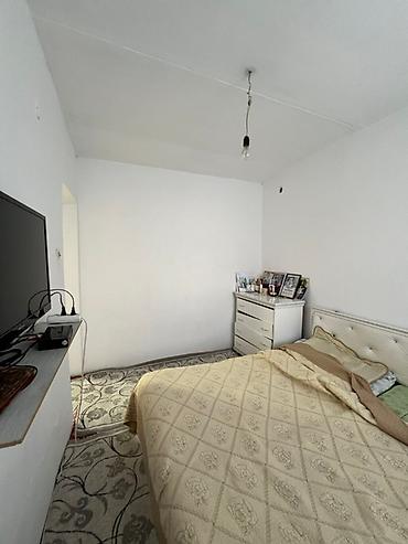 Продажа квартир: 3 комнаты, 60 м², Косметический ремонт — 10