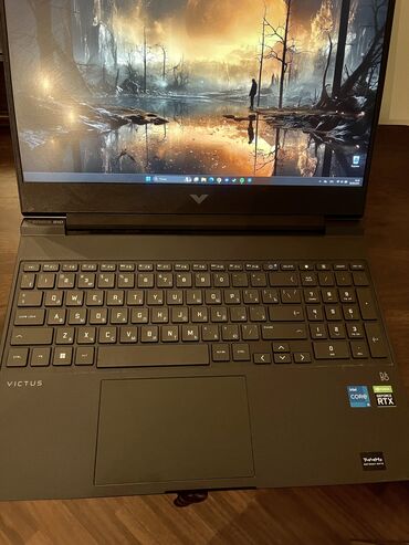 кампютор: Ноутбук, HP, 16 ГБ ОЭТ, Intel Core i5, 15.6 ", Колдонулган, Жумуш, окуу үчүн, эс тутум SSD