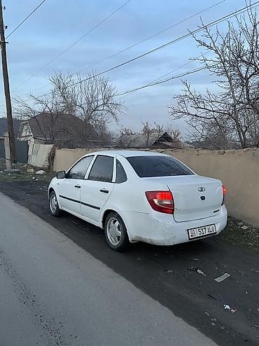 ВАЗ (ЛАДА): ВАЗ (ЛАДА) Granta: 2012 г., 1.5 л, Механика, Бензин, Седан — 4