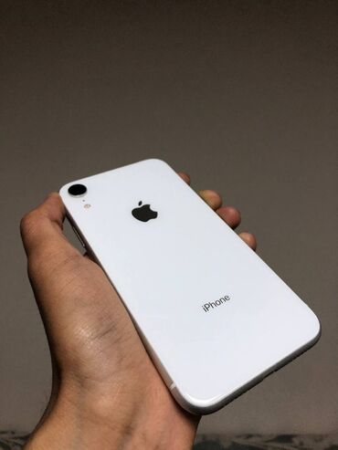 iphone xr белый: IPhone Xr, Б/у, 64 ГБ, Белый, Зарядное устройство, Защитное стекло, Чехол, 79 %