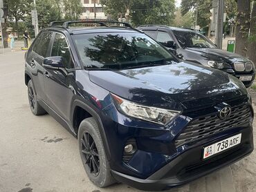 корола версо: Toyota RAV4: 2021 г., 2.5 л, Автомат, Бензин, Кроссовер