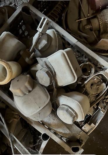 Другие детали для мотора: Автозапчасти (разнобой, оптом/набором) - Головка блока цилиндров — 7