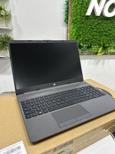 Ноутбуки: Ноутбук, HP, 8 ГБ ОЗУ, AMD Ryzen 5, 15.6 ", Новый, Для несложных задач, память SSD