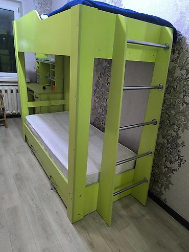 Кровати: Детская односпальная кровать, Б/у, Для мальчика, Для девочки, С матрасом, ДСП, Самовывоз — 3