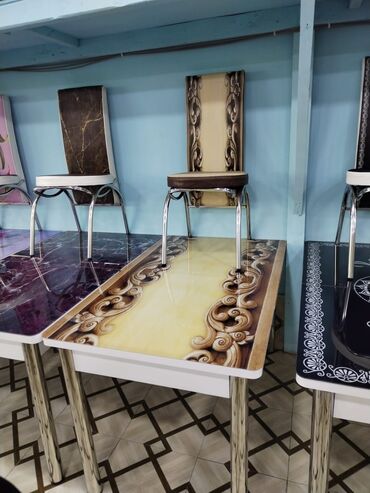 Masa və oturacaq dəstləri: Mətbəx üçün, Yeni, Açılan, Dördbucaq masa, 4 stul — 4