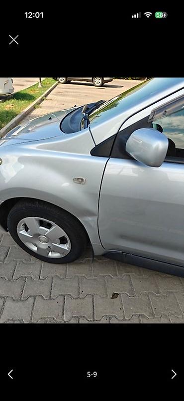 toyota matrix: Toyota Ist: 2003 г., 1.3 л, Автомат, Бензин, Хэтчбэк — 4