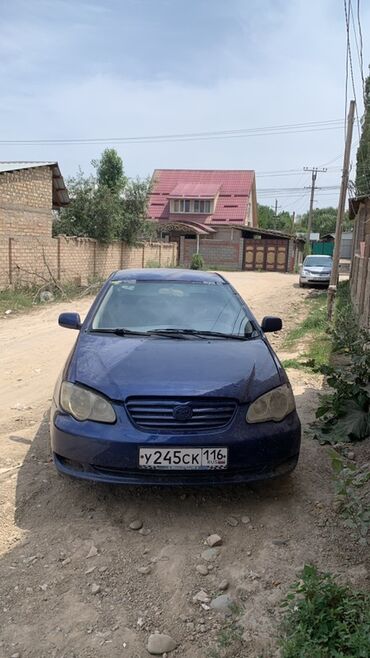 тоято камри: Продается подержанный автомобиль Toyota Corolla синего цвета