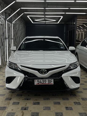 Toyota: Toyota Camry: 2018 г., 2.5 л, Автомат, Бензин, Седан