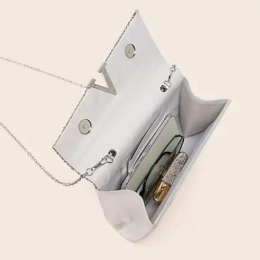 tod's torbe: Svečani set: srebrna šljokičasta torbica + komplet nakita od kristala — 5