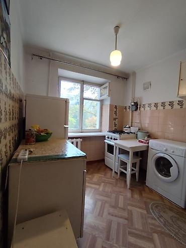 Продажа квартир: 1 комната, 32 м², 8 мкр Индивидуалка, 3 этаж — 2