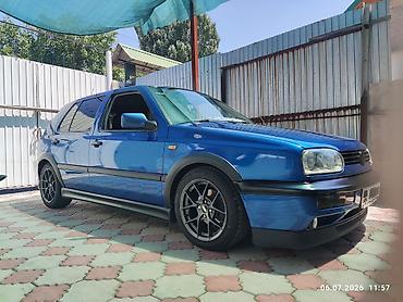 e53 amg: Volkswagen Golf GTI: 1995 г., 1.8 л, Механика, Бензин, Хэтчбэк — 2