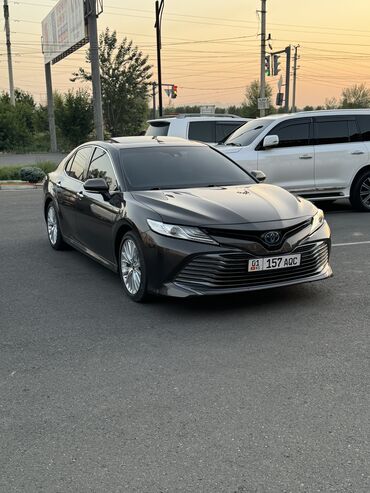 Toyota: Toyota Camry: 2019 г., 2.5 л, Вариатор, Гибрид, Седан