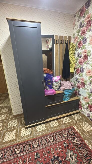шкаф железный офисный: Б/у, Прямой шкаф, Шкаф в прихожей