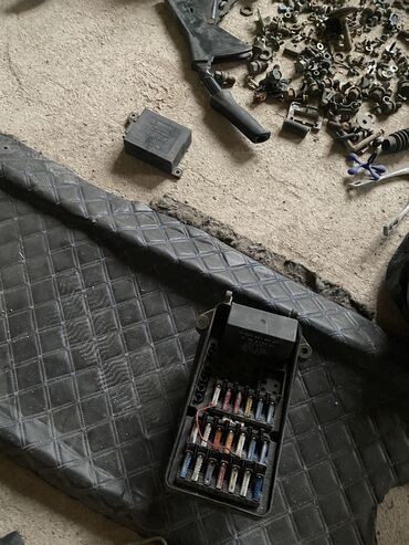 Другие автозапчасти: Мерседес 190 Нет 2.0бензин двигатель продан Есть коробка 4 ступ Есть — 31